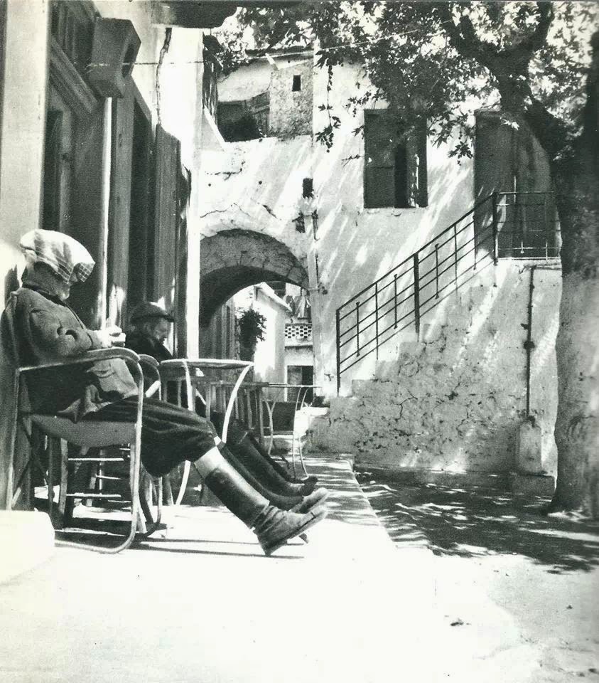 Μεσημεριανή σιέστα